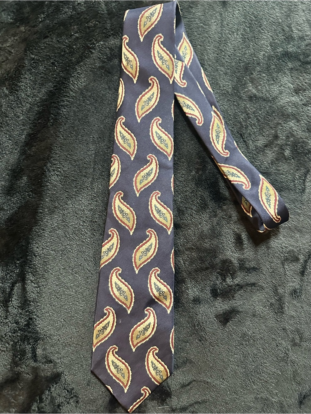 Hunting Horn Classics Navy Paisley Silk Tie Vintage Men’s Necktie Blue Gold